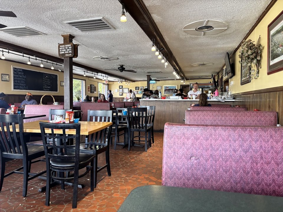Southern restaurant interior with table service